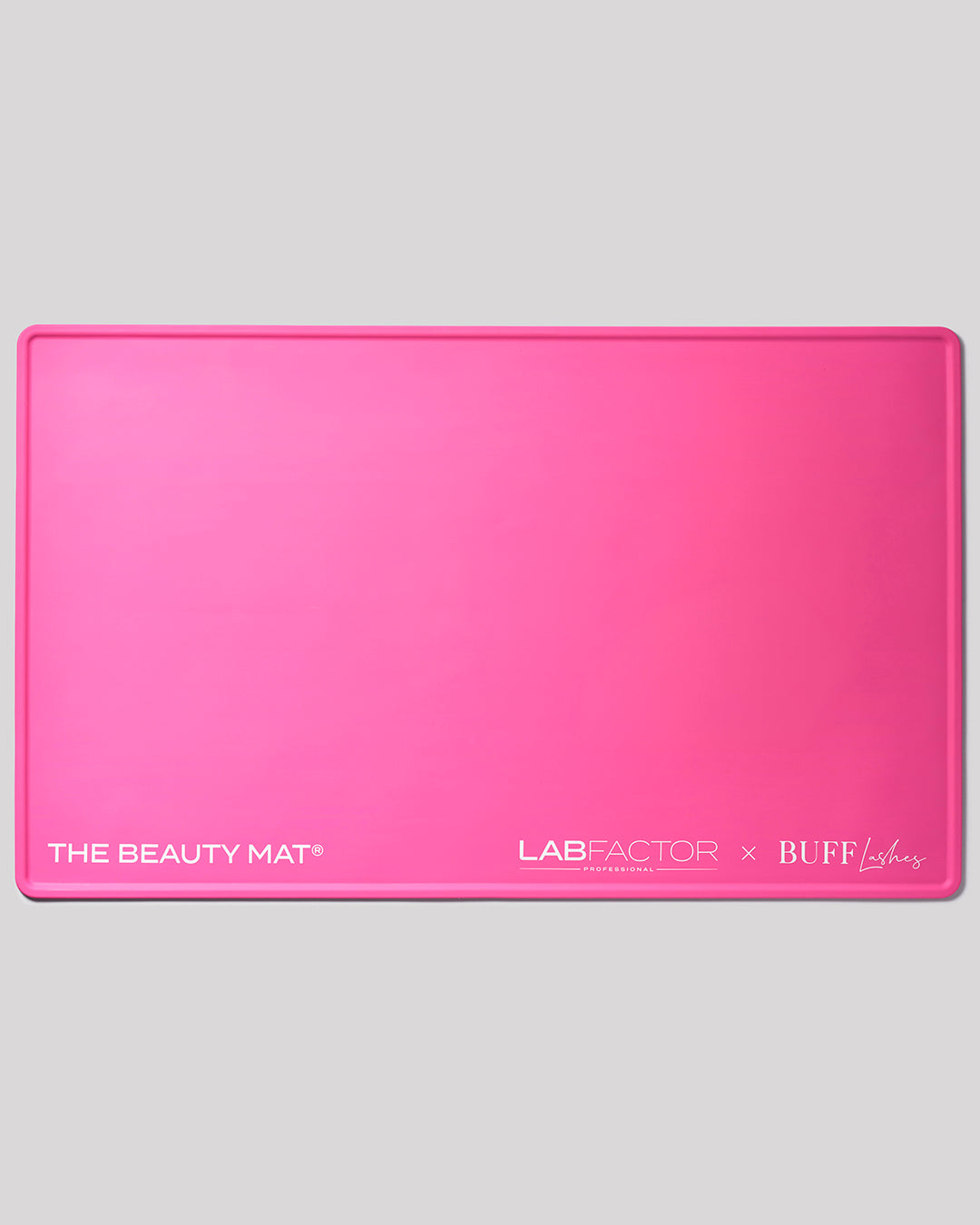 The Beauty Mat® LAB Factor x Buff Lashes - Frambuesa