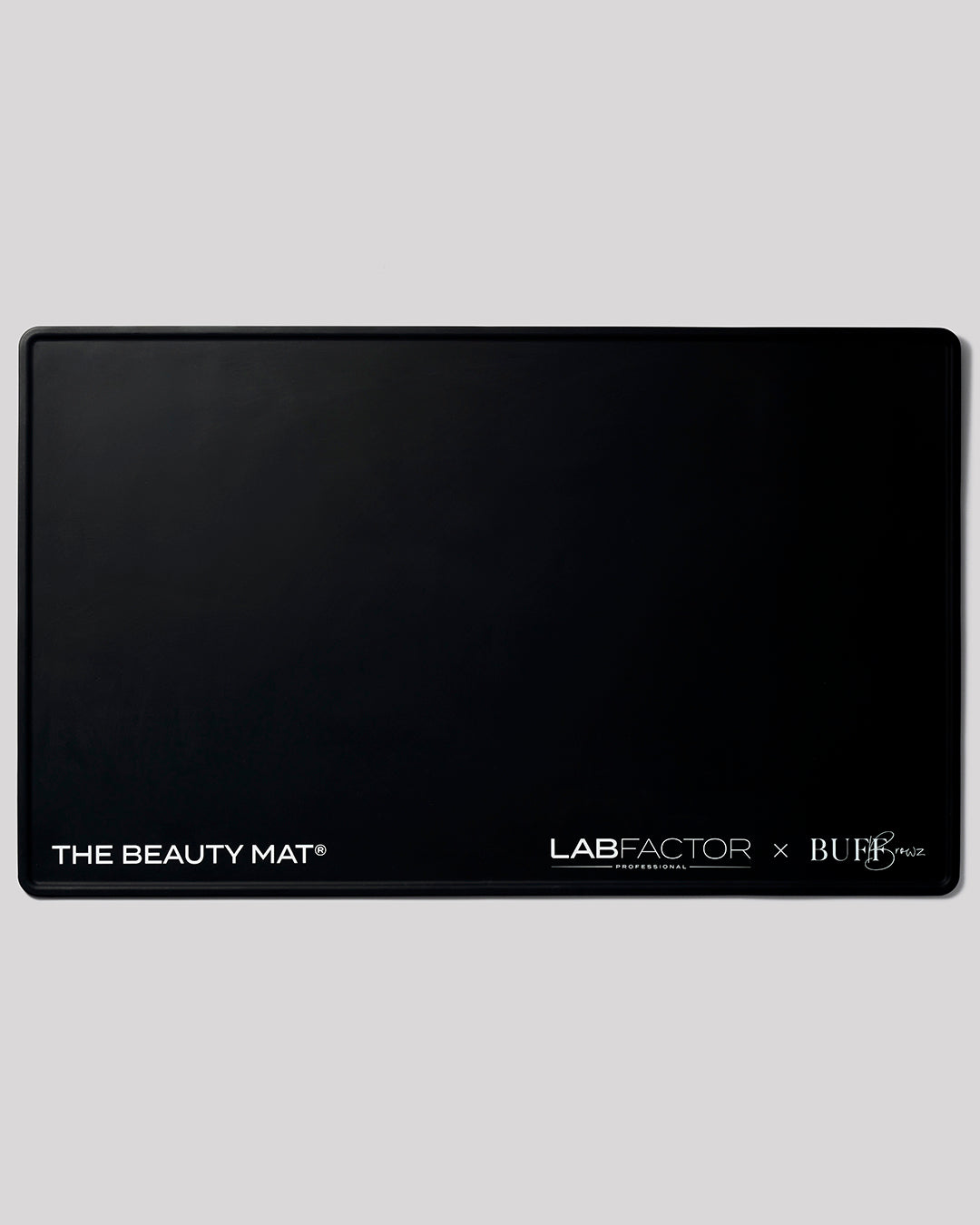 The Beauty Mat® LAB Factor x Buff Browz - Carbón vegetal